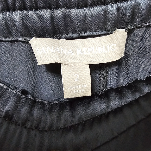 Banana Republic Dark Gray Silky Joggers - Picture 7 of 11